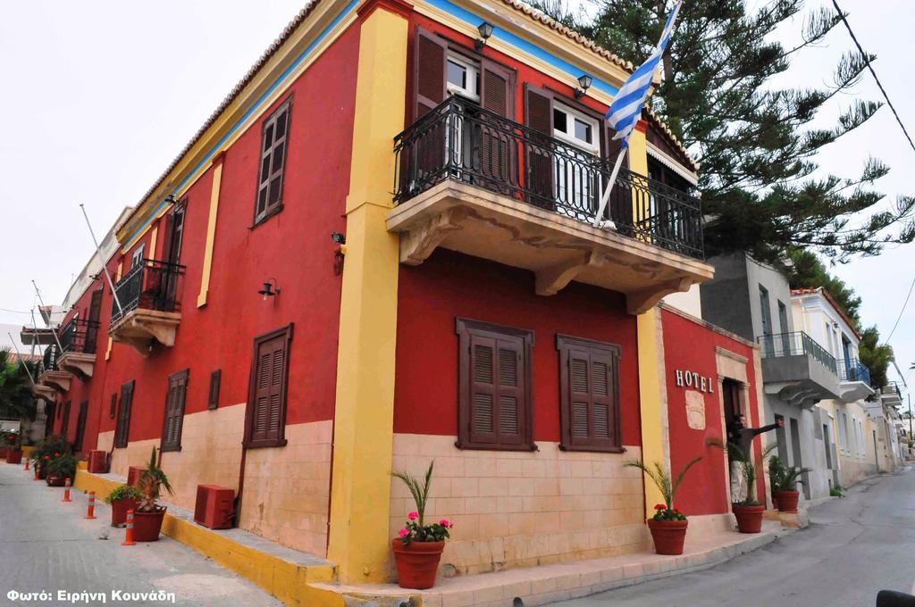 Апартаменты Aeginitiko Archontiko Aegina Экстерьер фото